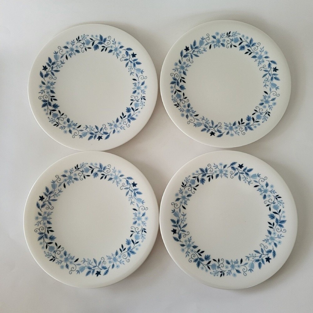 Vintage Oneida Premier Melamine Set of 4 Salad Plates Blue Flowers 7 3/4" Melmac
